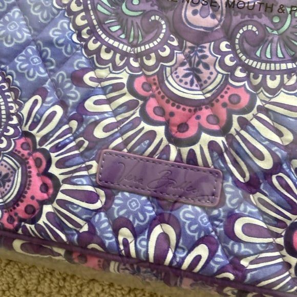 NEW Vera Bradley Floral Laptop Sleeve in Lilac Tapestry RARE SEALED - Picture 7 of 7